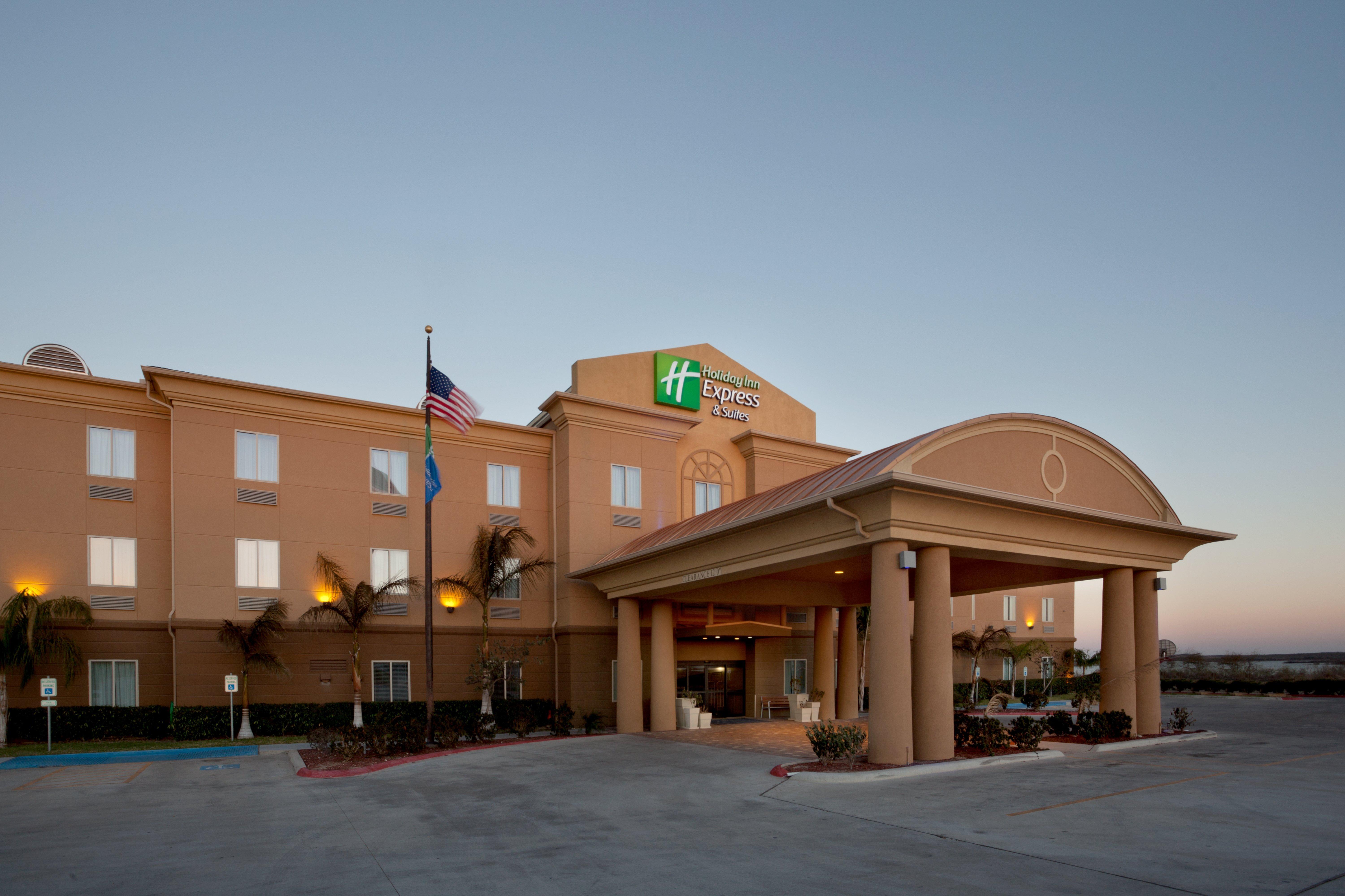 Holiday Inn Express Hotel & Suites Zapata By Ihg Kültér fotó